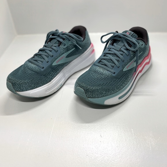 Brooks Ghost Max 2 Women's Athletic Shoes - Teal and Pink size 9.5 - Picture 2 of 10